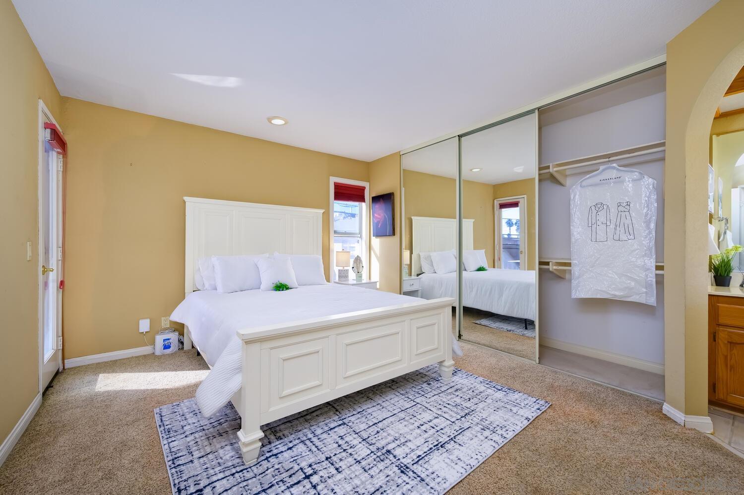 Detail Gallery Image 14 of 42 For 4140  Hamilton St  #1,  San Diego,  CA 92104 - 2 Beds | 2 Baths