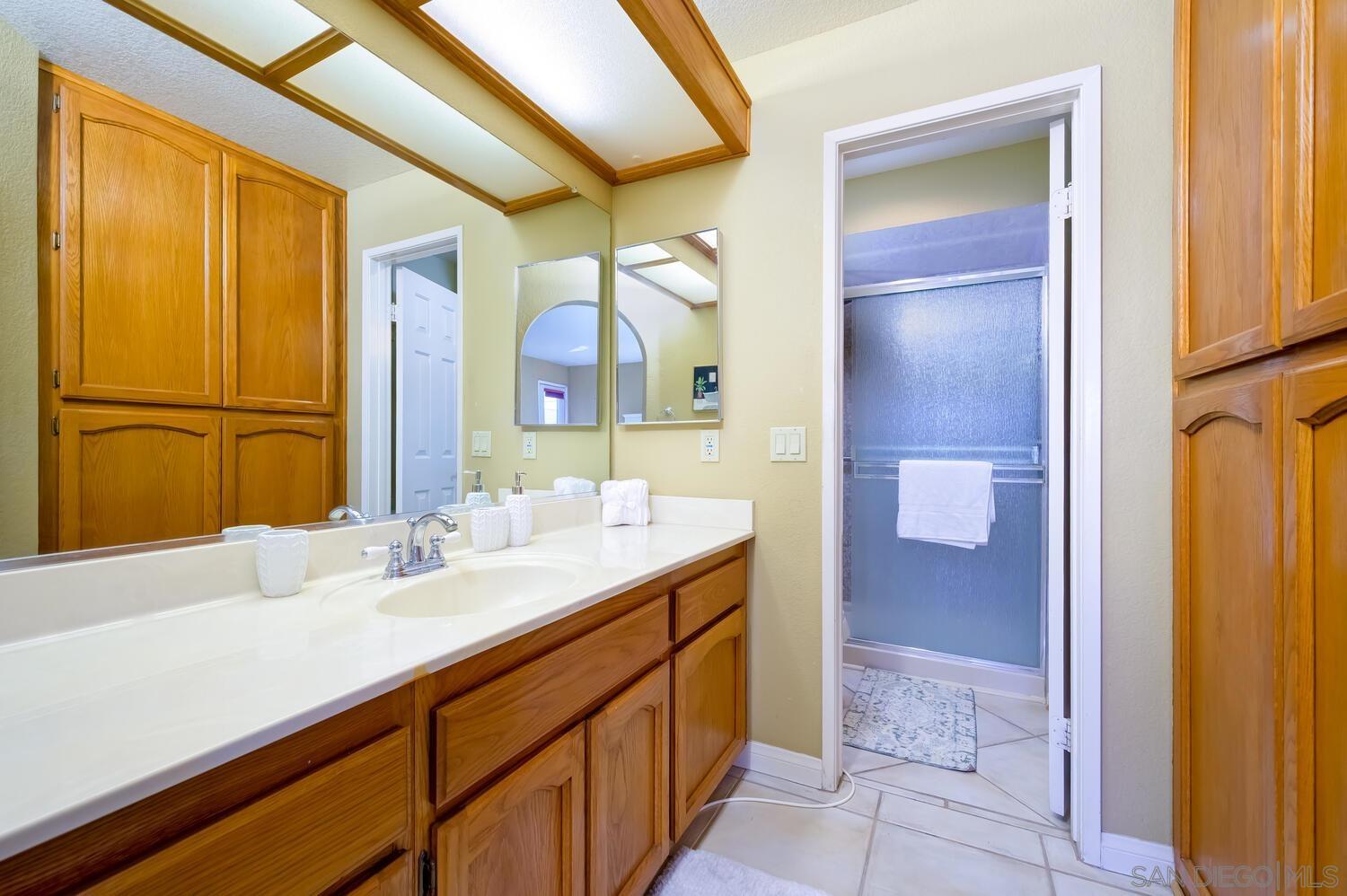 Detail Gallery Image 19 of 42 For 4140  Hamilton St  #1,  San Diego,  CA 92104 - 2 Beds | 2 Baths