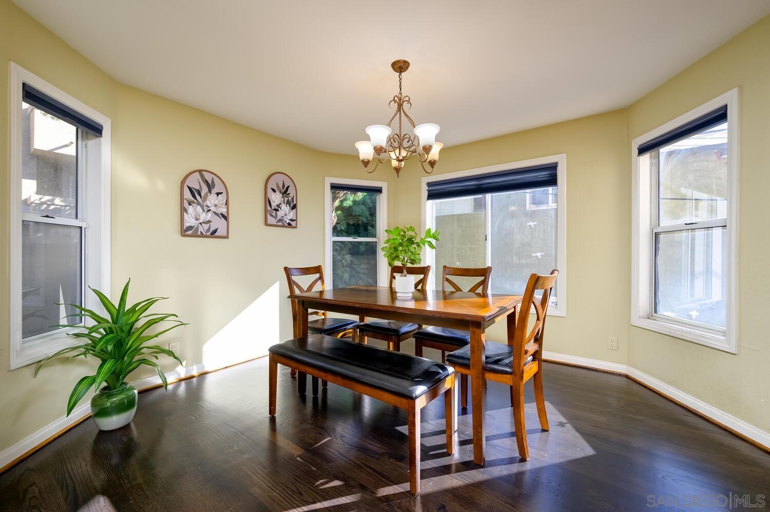 Detail Gallery Image 5 of 42 For 4140  Hamilton St  #1,  San Diego,  CA 92104 - 2 Beds | 2 Baths