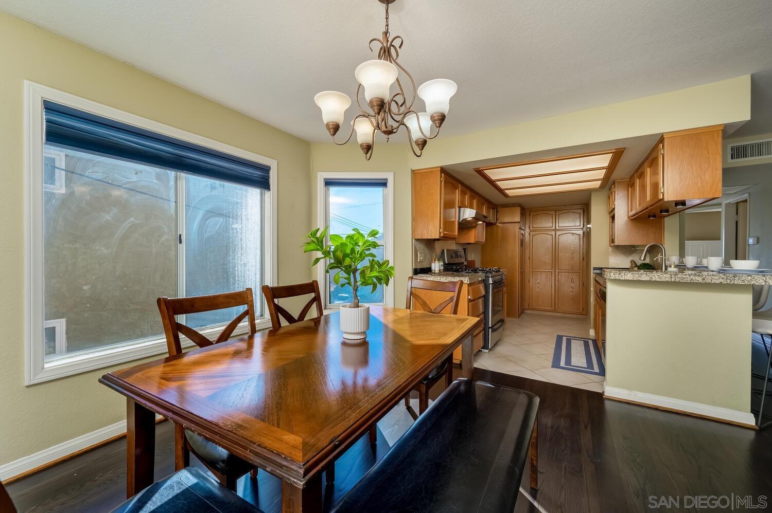 Detail Gallery Image 6 of 42 For 4140  Hamilton St  #1,  San Diego,  CA 92104 - 2 Beds | 2 Baths