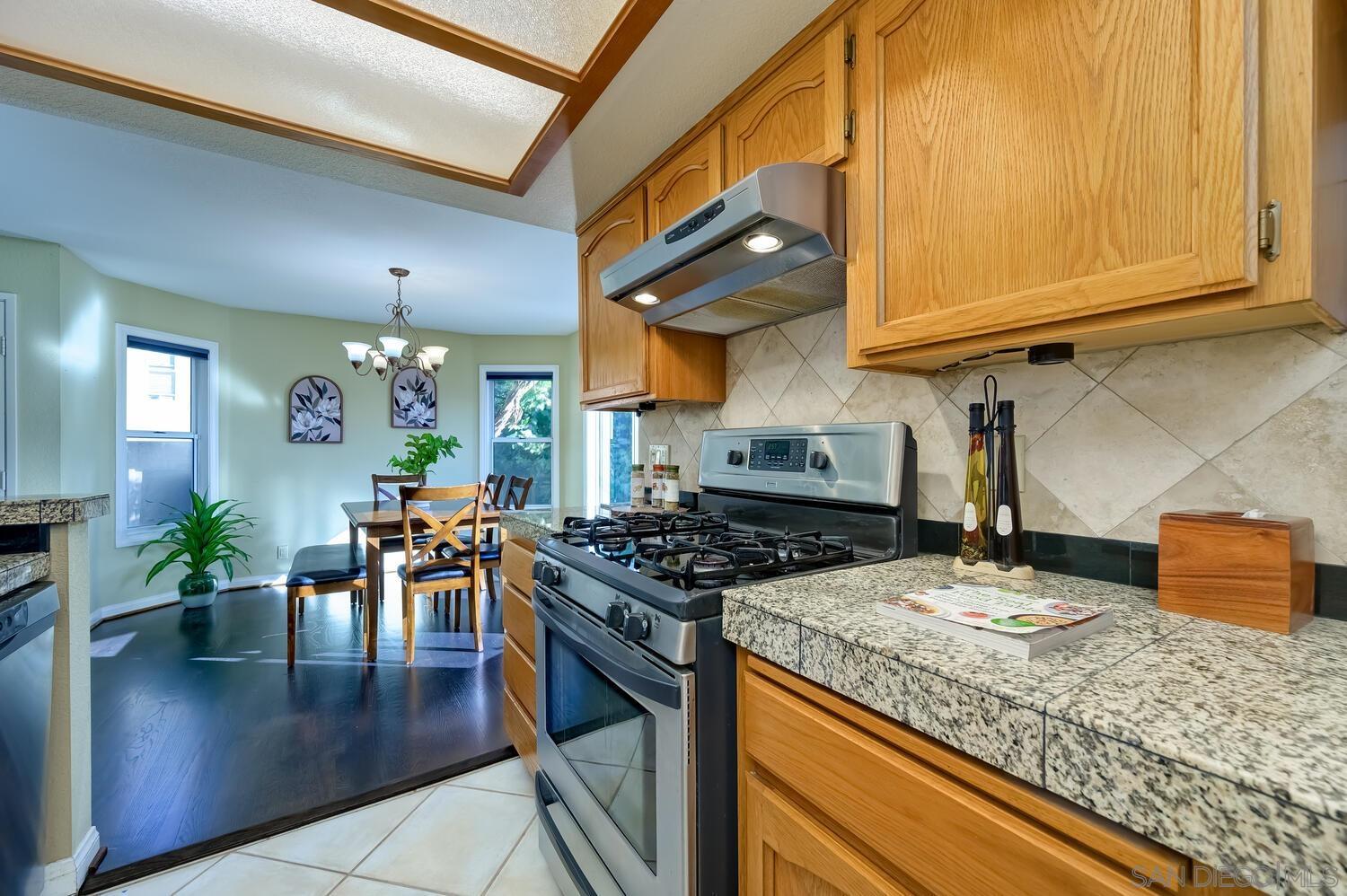 Detail Gallery Image 10 of 42 For 4140  Hamilton St  #1,  San Diego,  CA 92104 - 2 Beds | 2 Baths