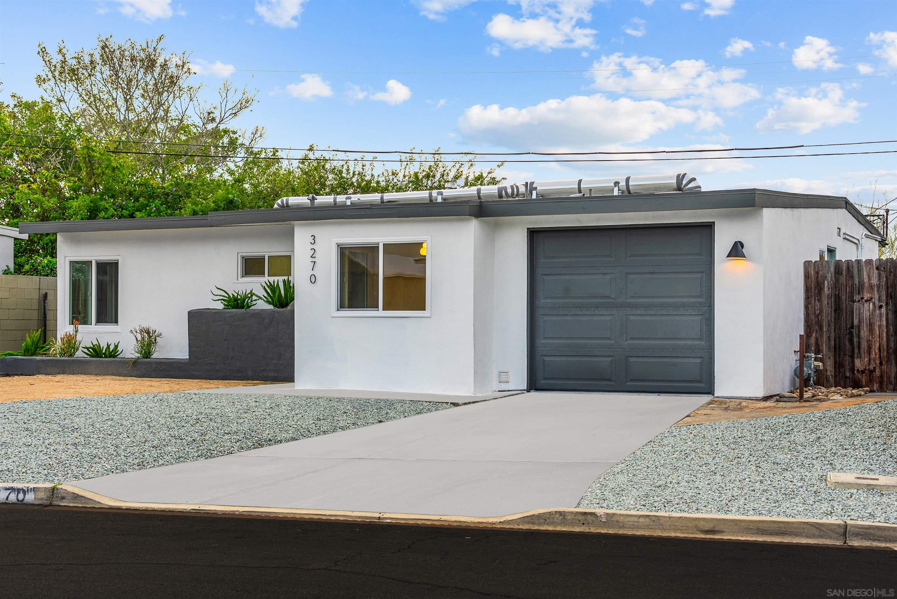 Detail Gallery Image 2 of 31 For 3270  Easy St, San Diego,  CA 92105 - 3 Beds | 2 Baths