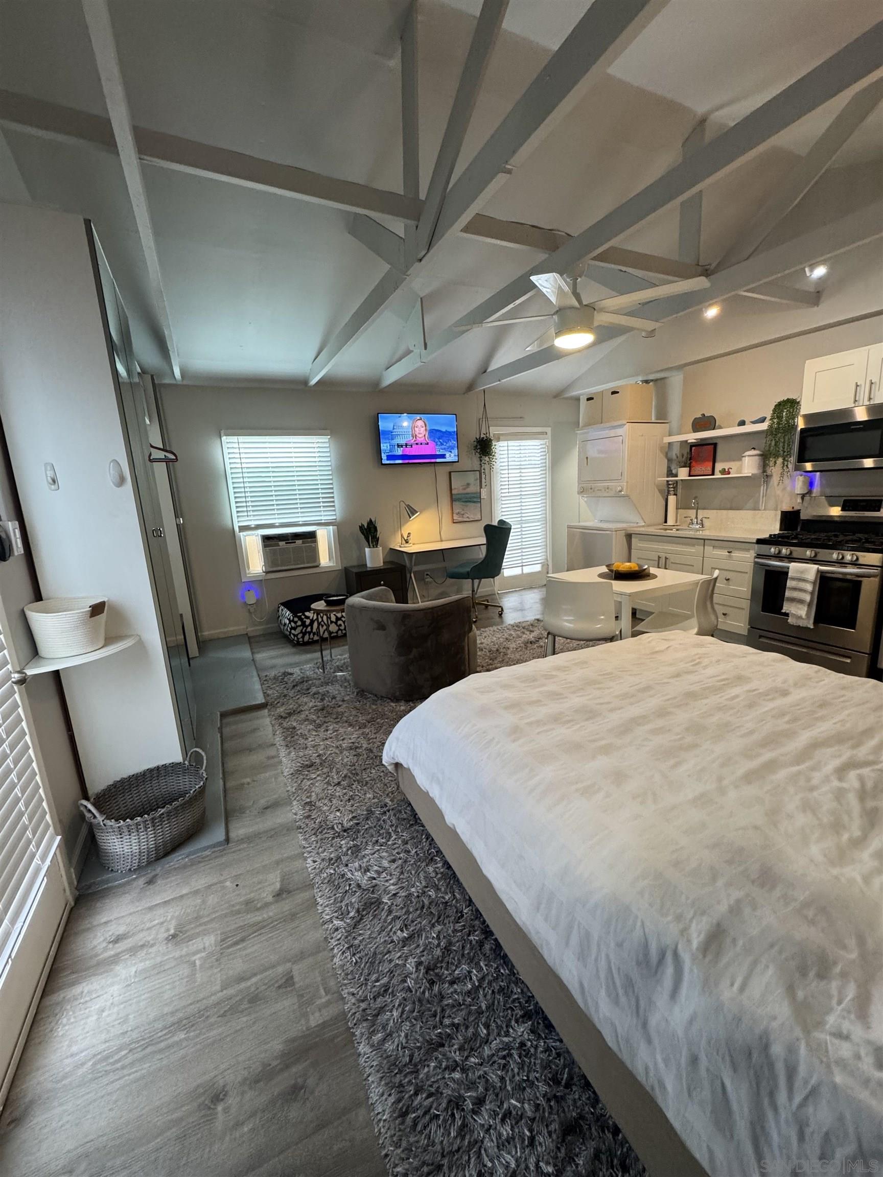 Detail Gallery Image 13 of 26 For 4535  Troy Lane  Studio, La Mesa,  CA 91942 - 0 Beds | 1 Baths