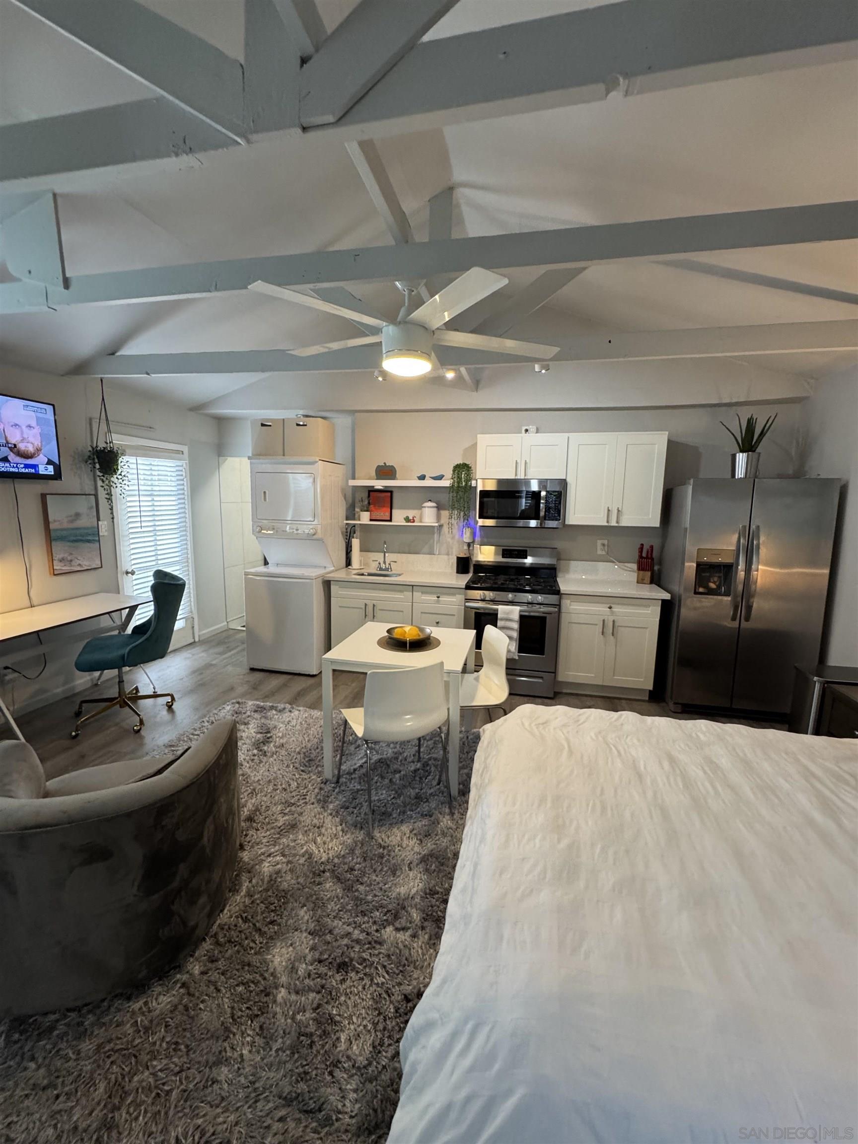 Detail Gallery Image 3 of 26 For 4535  Troy Lane  Studio, La Mesa,  CA 91942 - 0 Beds | 1 Baths