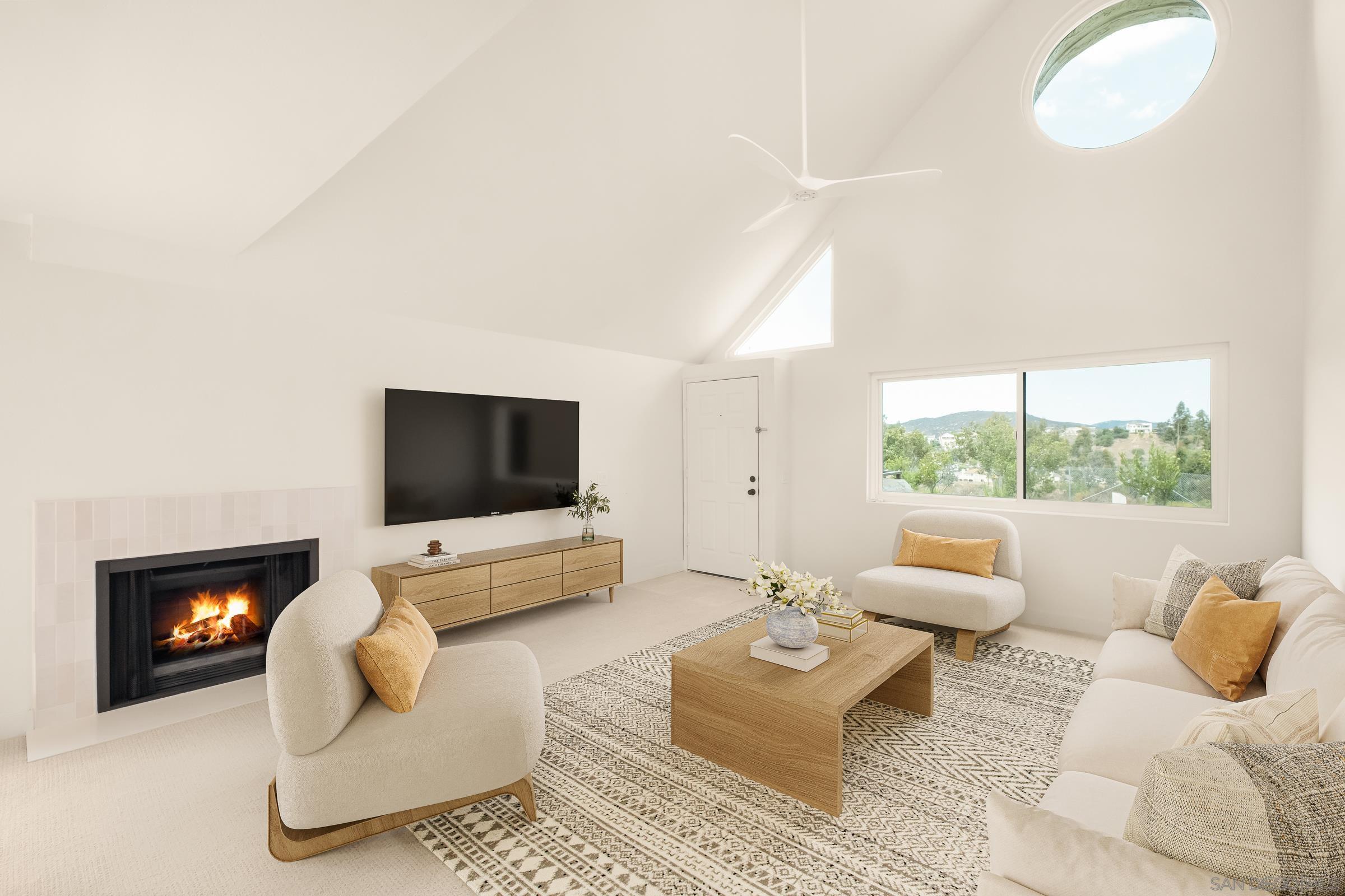 Detail Gallery Image 2 of 31 For 17925  Caminito Pinero  #270,  San Diego,  CA 92128 - 1 Beds | 1 Baths