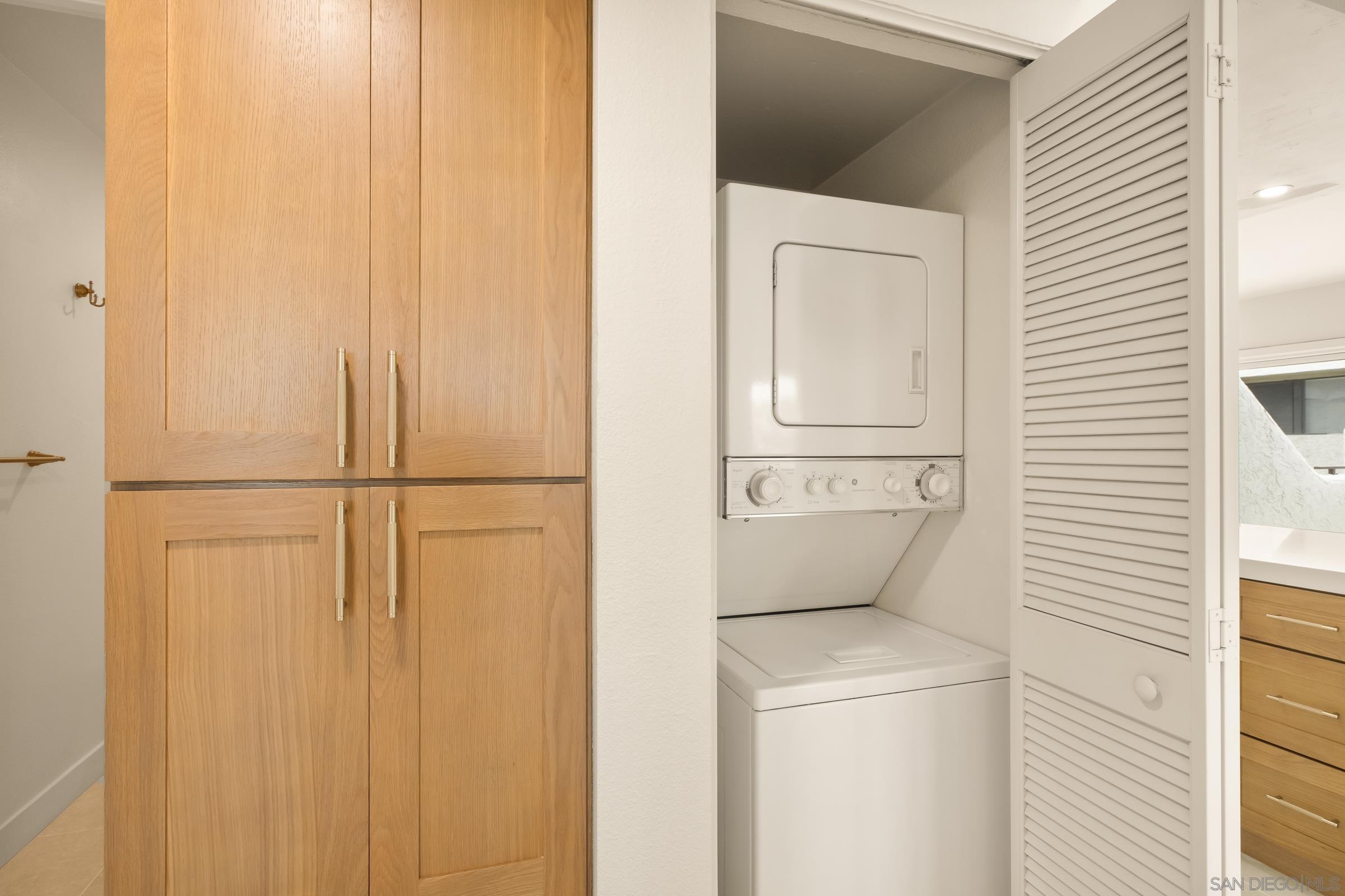 Detail Gallery Image 9 of 31 For 17925  Caminito Pinero  #270,  San Diego,  CA 92128 - 1 Beds | 1 Baths