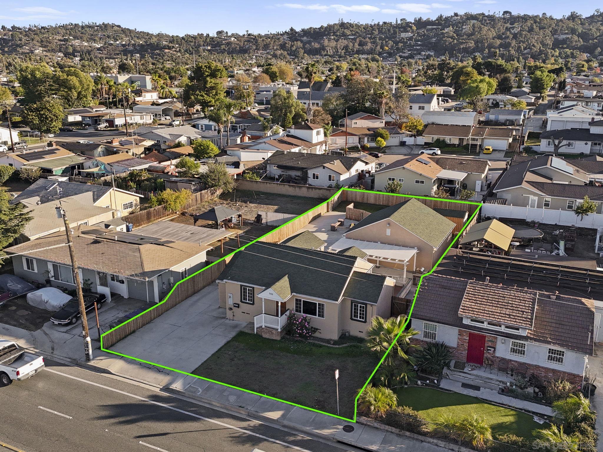 Detail Gallery Image 31 of 37 For 795 W Washington Ave, El Cajon,  CA 92020 - 3 Beds | 2 Baths