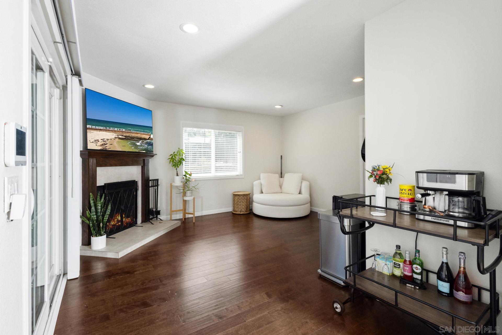 Detail Gallery Image 10 of 24 For 346  El Monte Rd, El Cajon,  CA 92020 - 4 Beds | 2 Baths