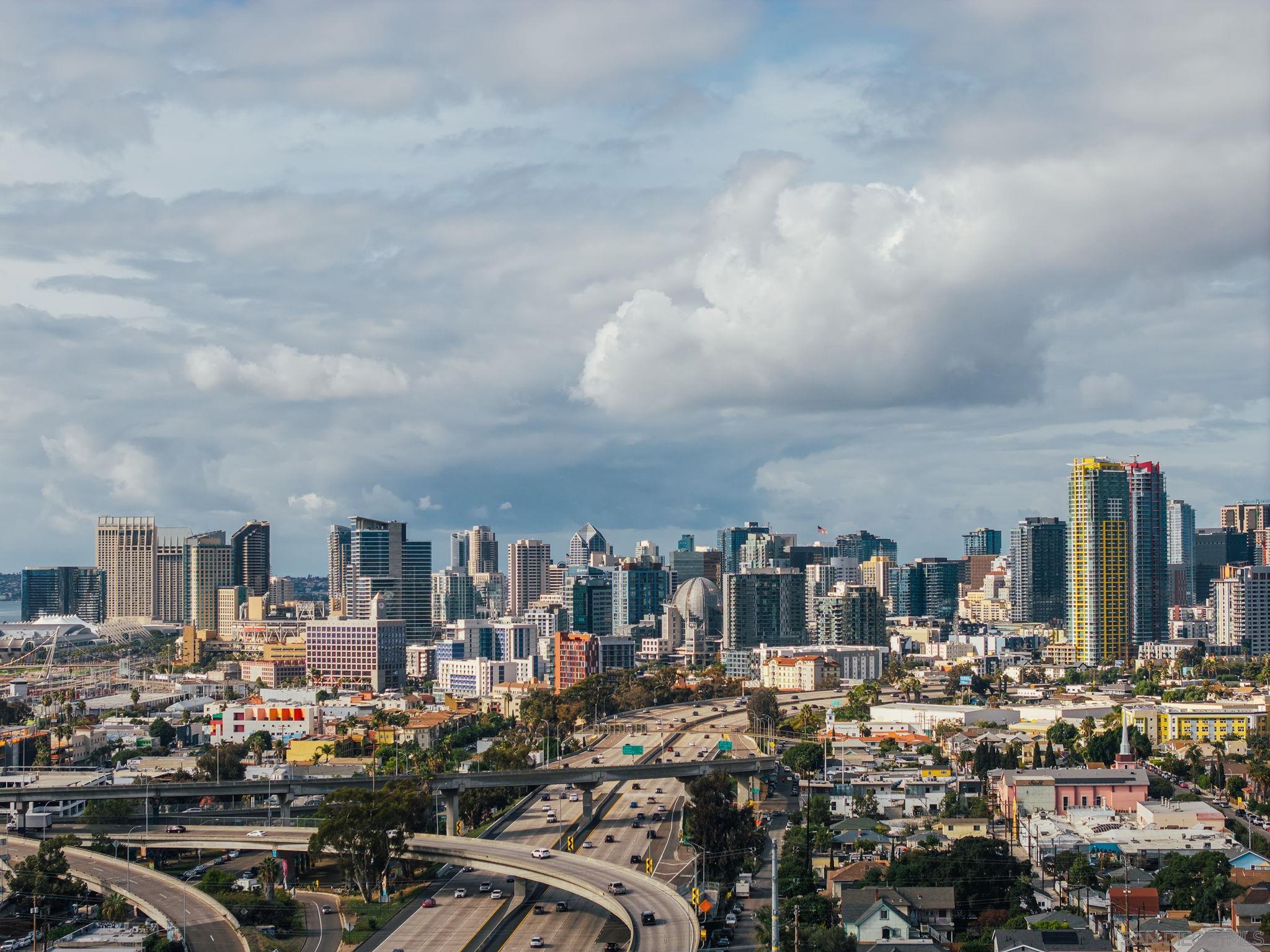 Detail Gallery Image 6 of 13 For 2252-54  Kearney Ave, San Diego,  CA 92113 - – Beds | – Baths