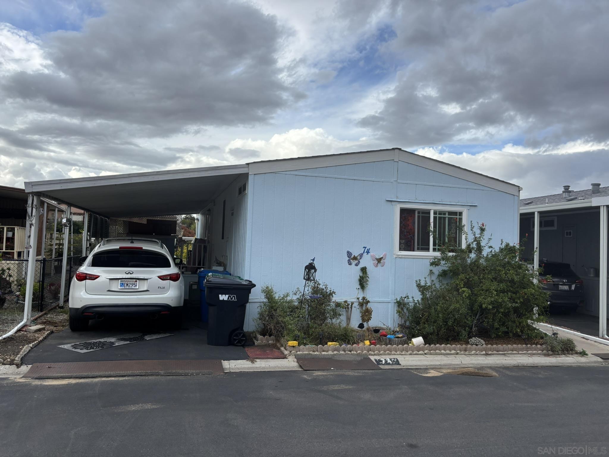 Front Image Thumbnail for SD250044559