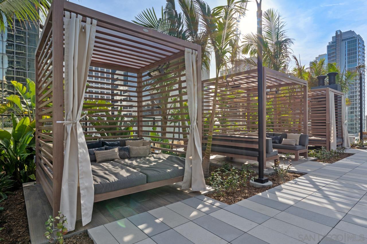 Detail Gallery Image 11 of 55 For 1331  Columbia St  3607, San Diego,  CA 92101 - 1 Beds | 1 Baths