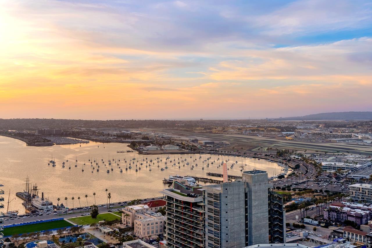 Detail Gallery Image 3 of 55 For 1331  Columbia St  3607, San Diego,  CA 92101 - 1 Beds | 1 Baths