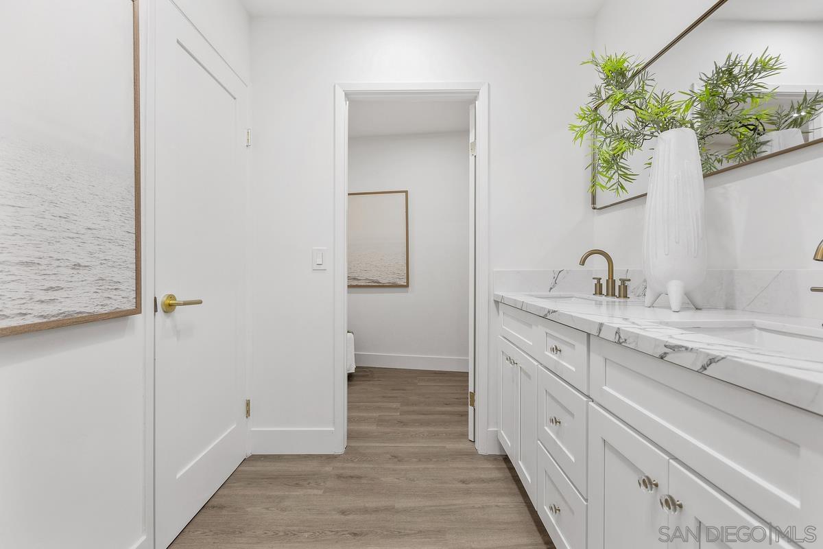 Detail Gallery Image 13 of 19 For 11325  Calenda Rd, San Diego,  CA 92127 - 4 Beds | 2 Baths