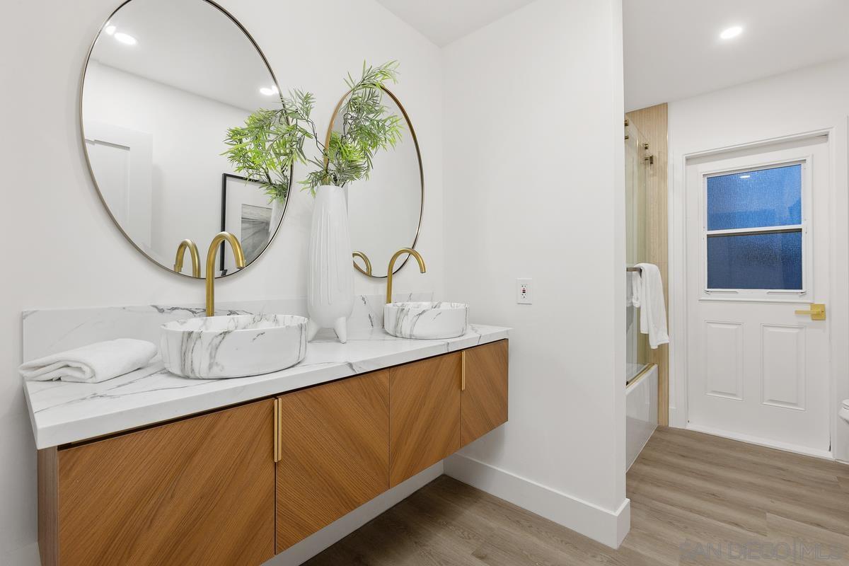 Detail Gallery Image 15 of 19 For 11325  Calenda Rd, San Diego,  CA 92127 - 4 Beds | 2 Baths