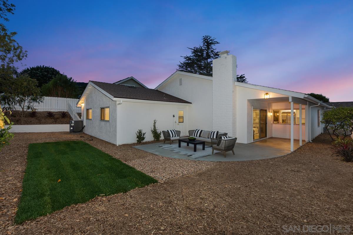 Detail Gallery Image 18 of 19 For 11325  Calenda Rd, San Diego,  CA 92127 - 4 Beds | 2 Baths