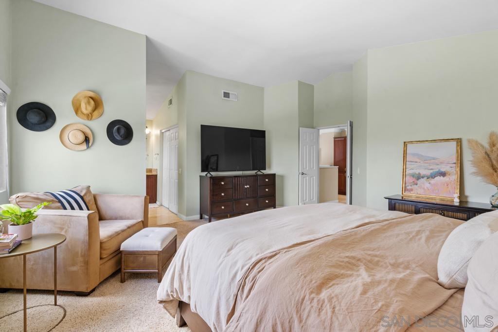 Detail Gallery Image 24 of 48 For 12848  Salmon River Rd, San Diego,  CA 92129 - 5 Beds | 3 Baths