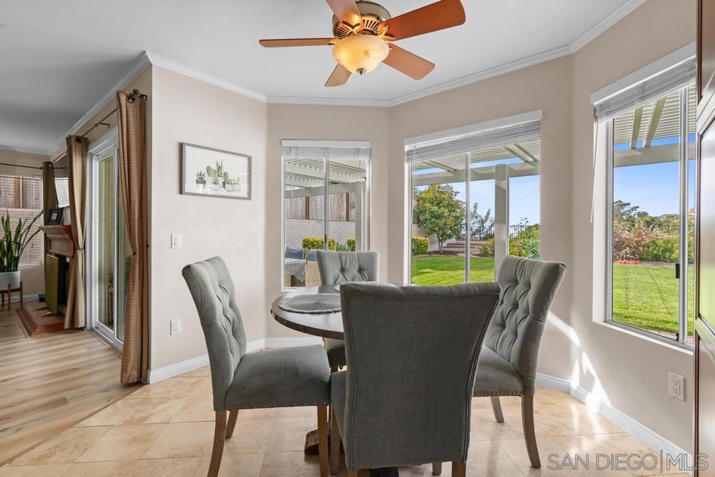 Detail Gallery Image 9 of 48 For 12848  Salmon River Rd, San Diego,  CA 92129 - 5 Beds | 3 Baths