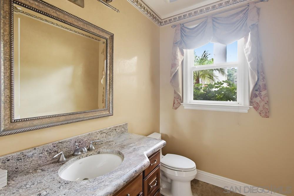 Detail Gallery Image 29 of 73 For 30270  Montrachet St, Bonsall,  CA 92003 - 4 Beds | 6 Baths