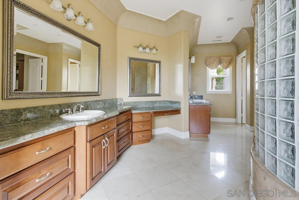 Detail Gallery Image 56 of 73 For 30270  Montrachet St, Bonsall,  CA 92003 - 4 Beds | 6 Baths