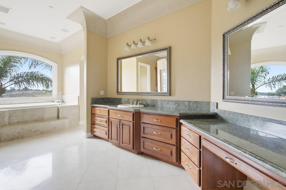 Detail Gallery Image 57 of 73 For 30270  Montrachet St, Bonsall,  CA 92003 - 4 Beds | 6 Baths