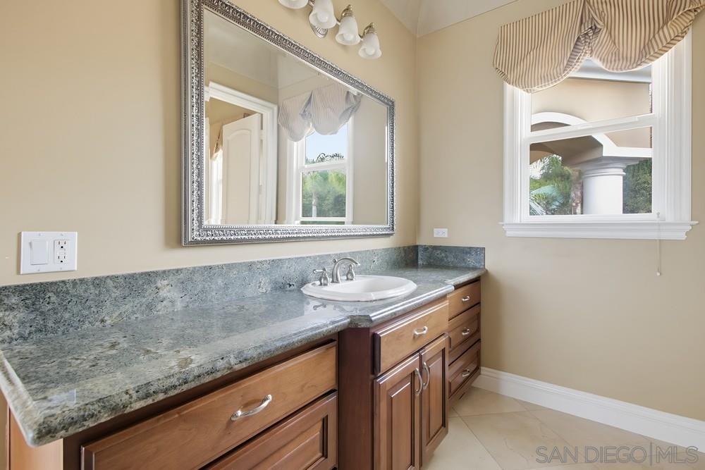 Detail Gallery Image 58 of 73 For 30270  Montrachet St, Bonsall,  CA 92003 - 4 Beds | 6 Baths