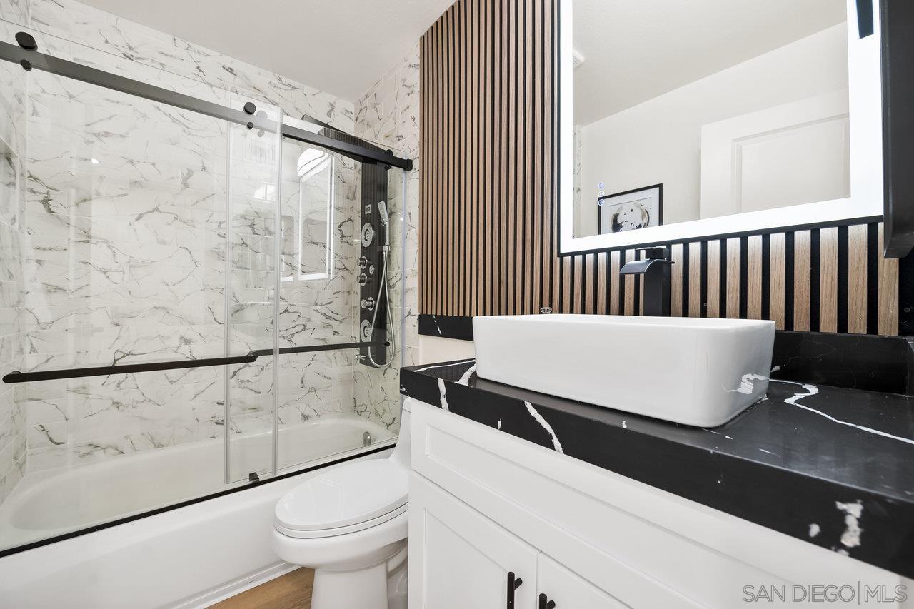 Detail Gallery Image 26 of 39 For 17676  Corte Sobrado, San Diego,  CA 92128 - 2 Beds | 2 Baths