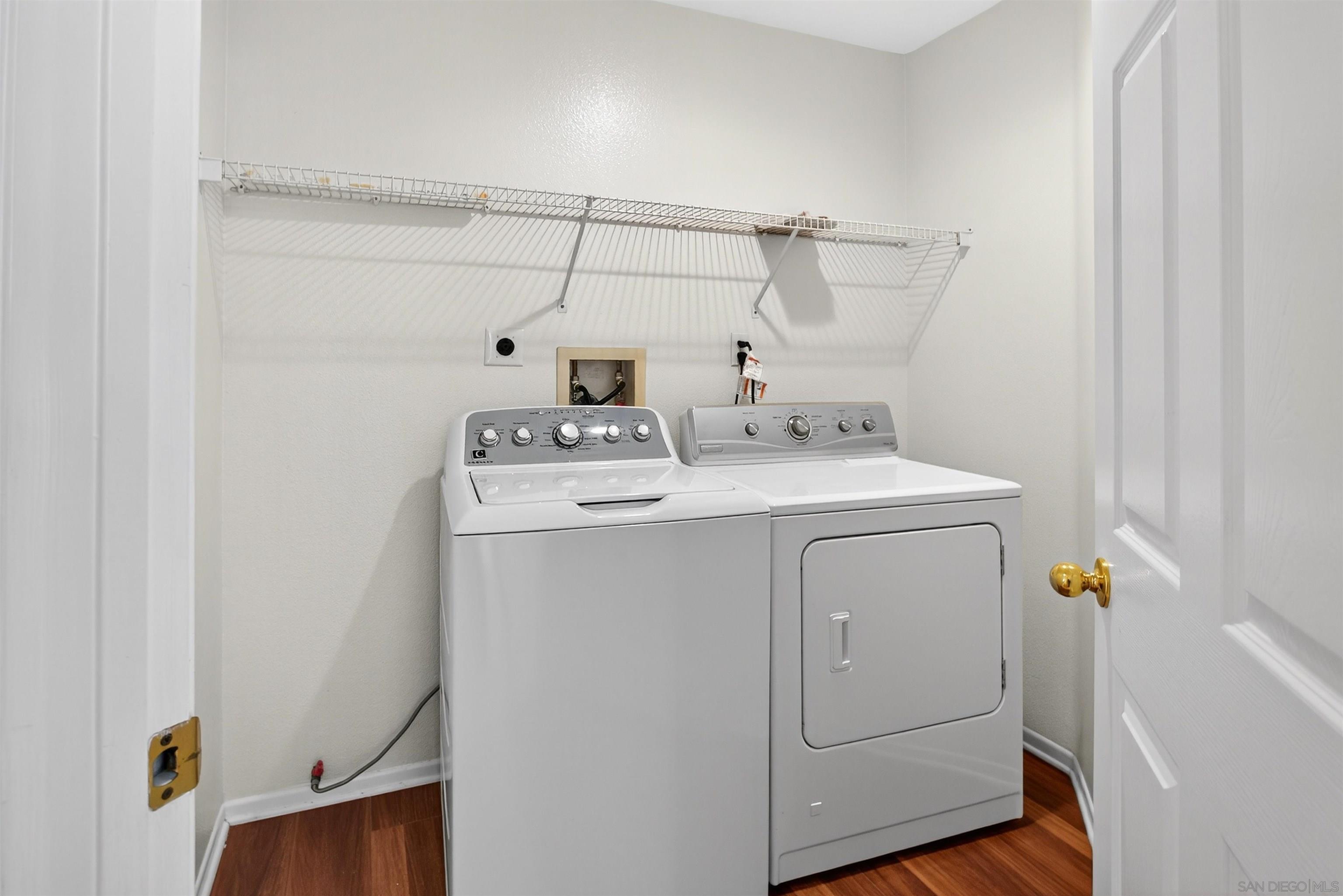 Detail Gallery Image 38 of 49 For 11911  Dapple Way, San Diego,  CA 92128 - 5 Beds | 3 Baths