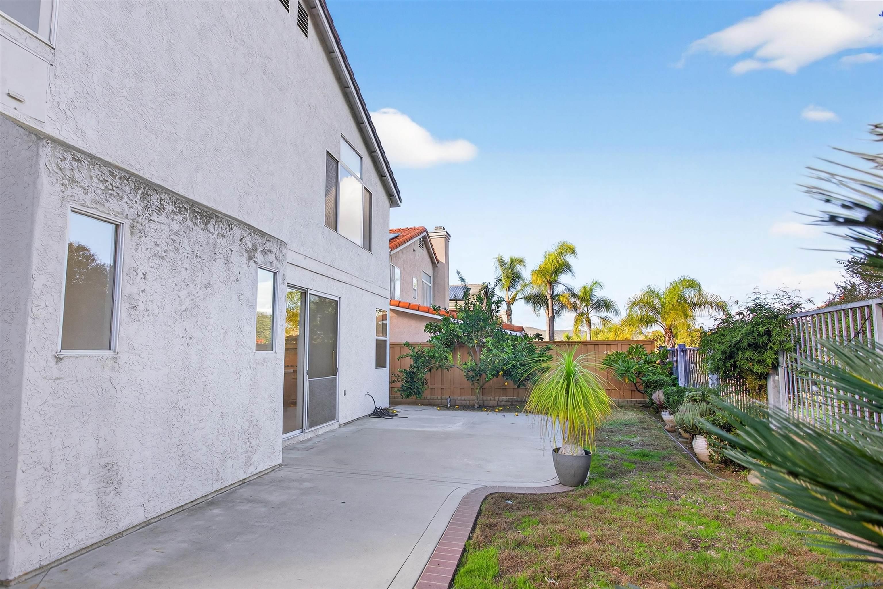 Detail Gallery Image 41 of 49 For 11911  Dapple Way, San Diego,  CA 92128 - 5 Beds | 3 Baths