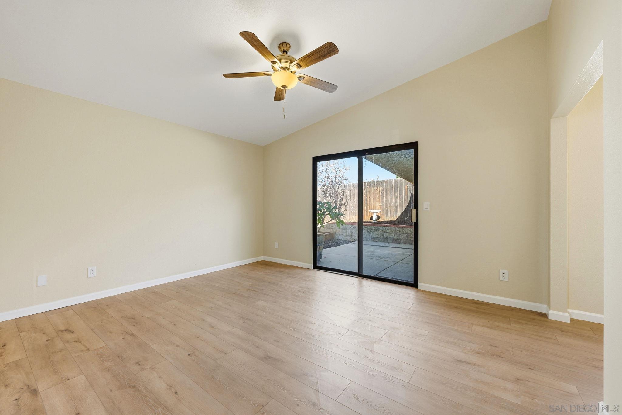 Detail Gallery Image 28 of 43 For 304  Lion Valley Rd, Escondido,  CA 92027 - 3 Beds | 2 Baths