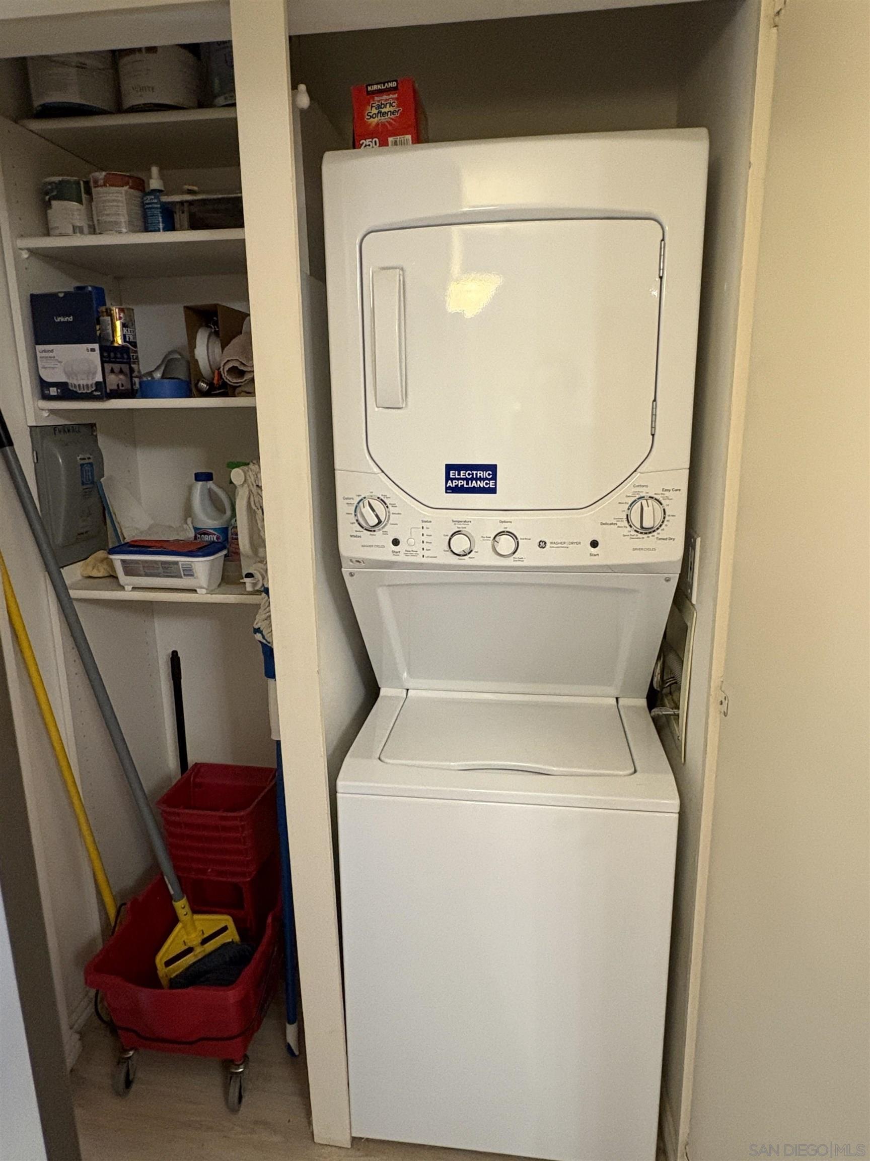 Detail Gallery Image 11 of 17 For 12575  Oaks North Dr  219, San Diego,  CA 92128 - 2 Beds | 2 Baths