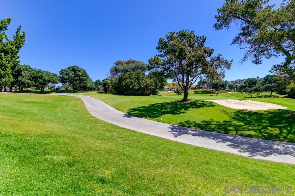 Detail Gallery Image 15 of 17 For 12575  Oaks North Dr  219, San Diego,  CA 92128 - 2 Beds | 2 Baths