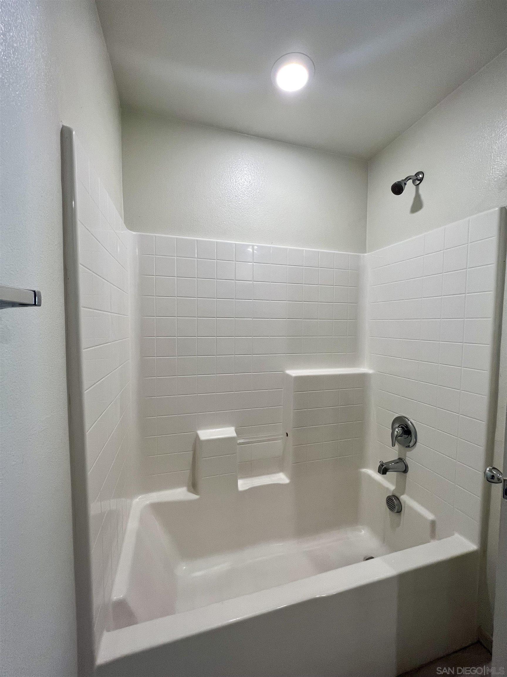 Detail Gallery Image 22 of 23 For 415  Mission Villas Rd, San Marcos,  CA 92069 - 3 Beds | 3/1 Baths