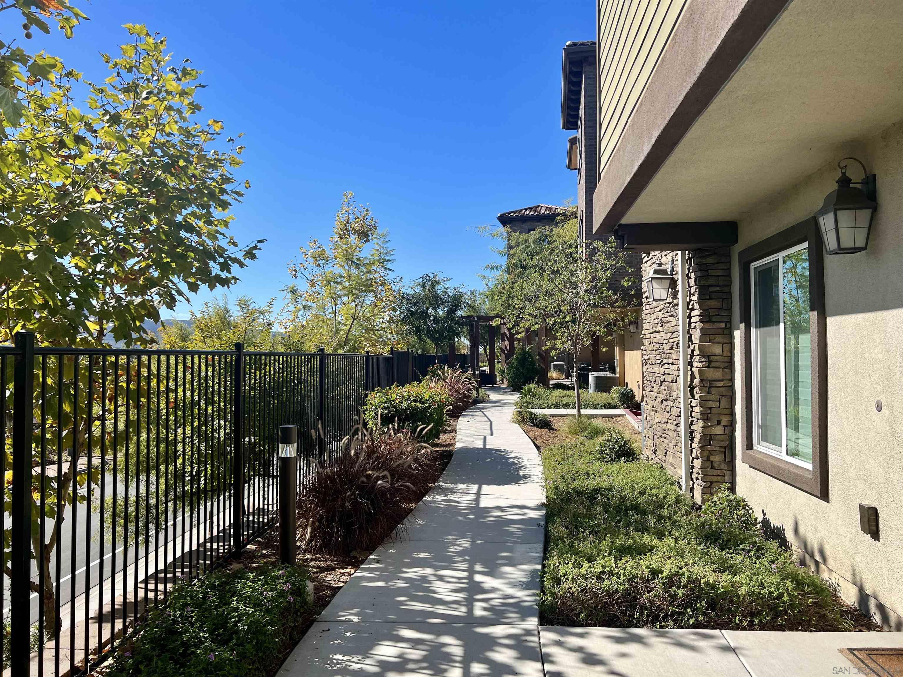 Detail Gallery Image 23 of 23 For 415  Mission Villas Rd, San Marcos,  CA 92069 - 3 Beds | 3/1 Baths