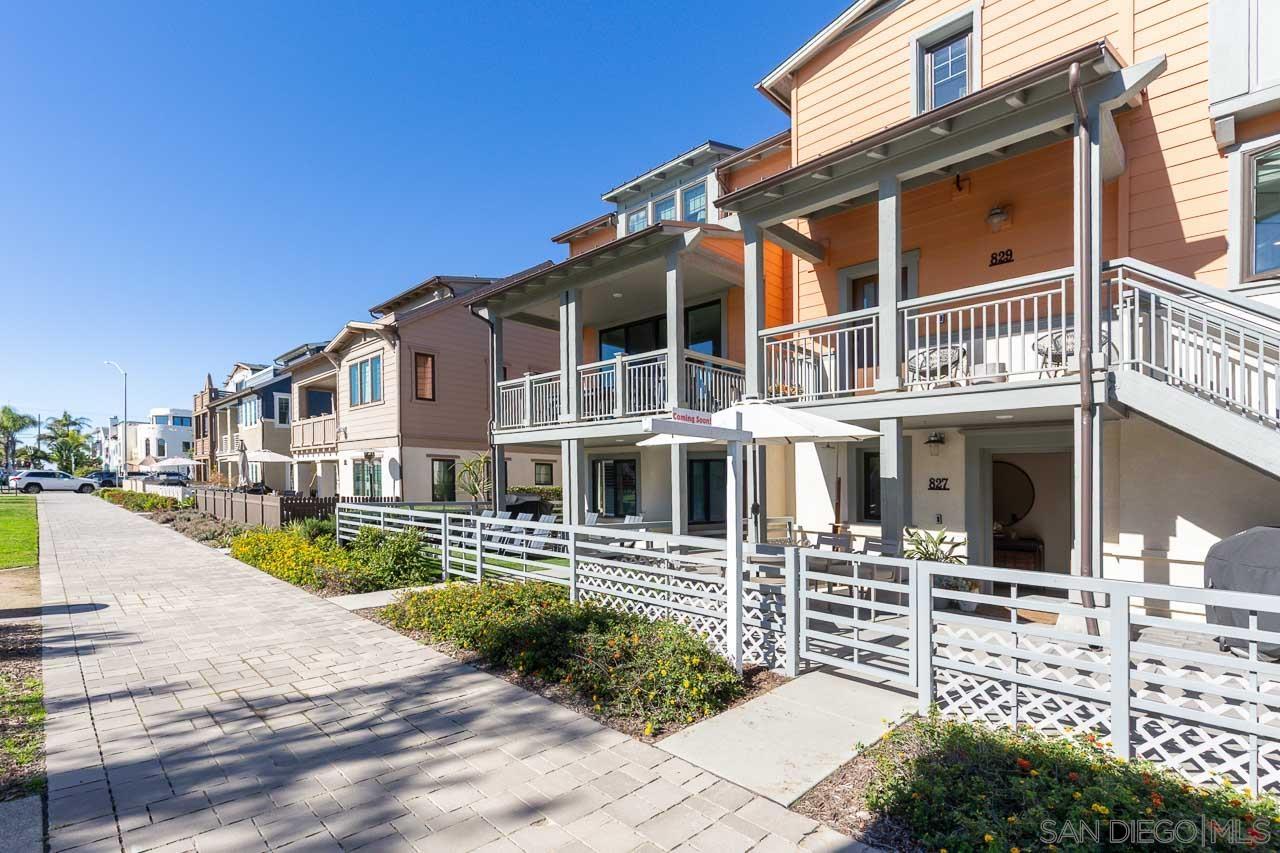 Detail Gallery Image 24 of 30 For 827  Jersey Court, San Diego,  CA 92109 - 3 Beds | 3 Baths