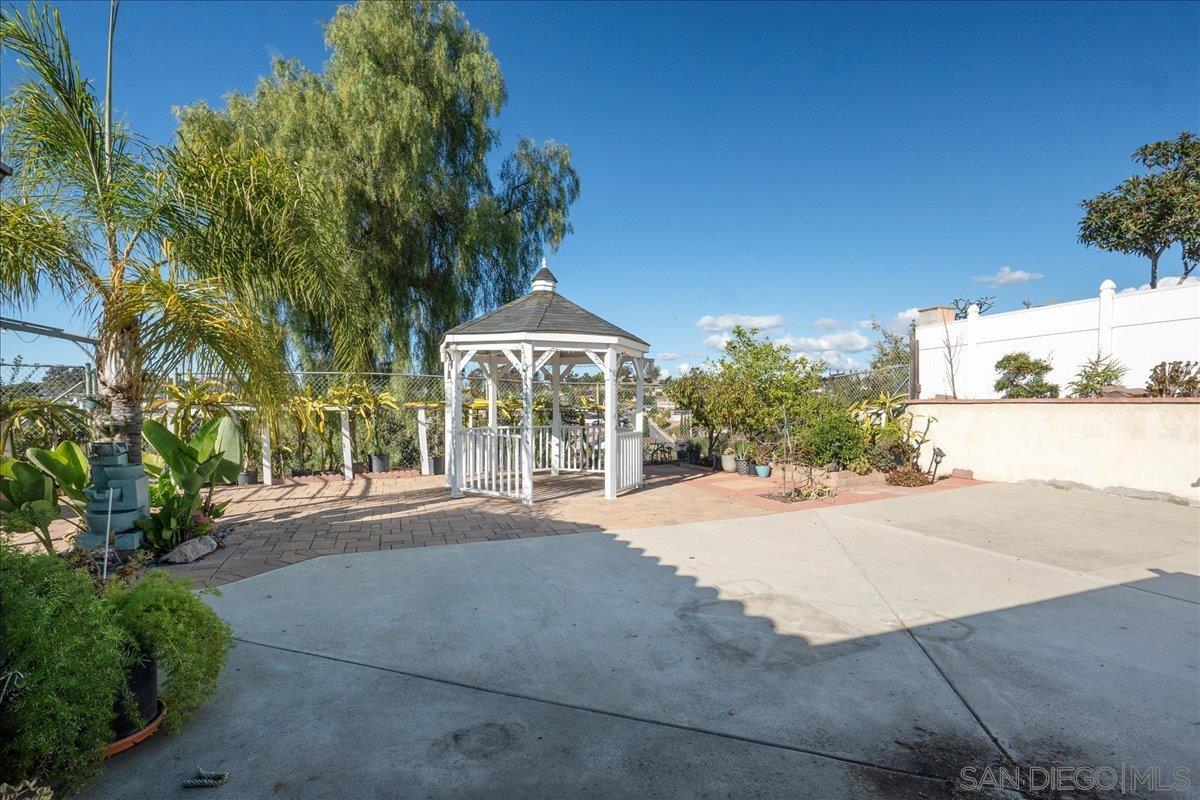 Detail Gallery Image 11 of 32 For 6462  Hauser St, San Diego,  CA 92114 - 3 Beds | 2 Baths