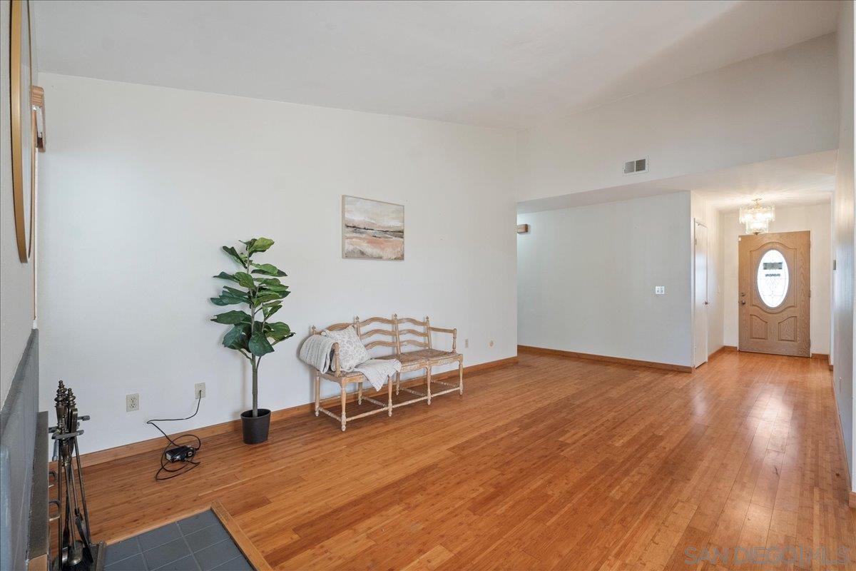 Detail Gallery Image 24 of 32 For 6462  Hauser St, San Diego,  CA 92114 - 3 Beds | 2 Baths