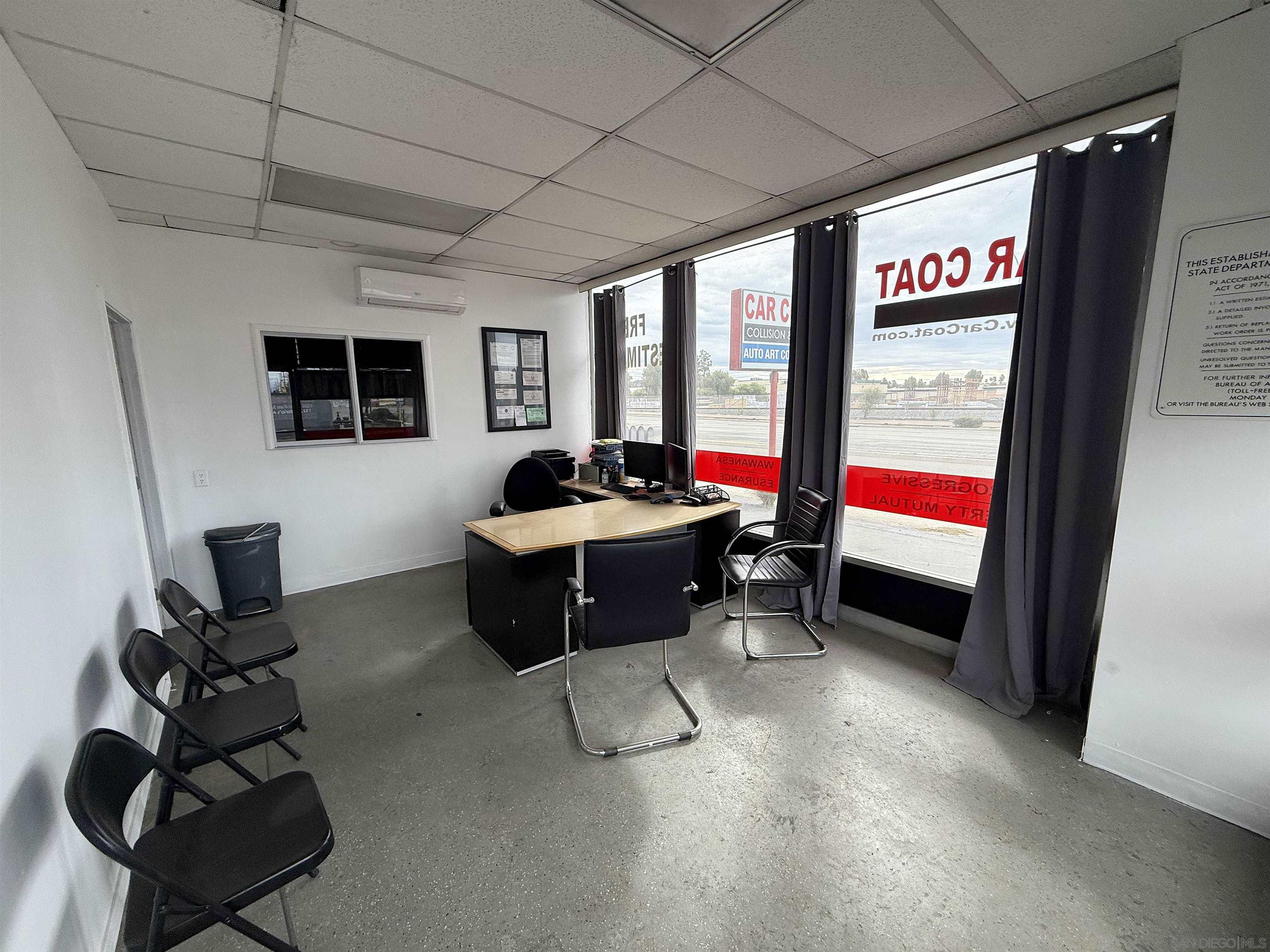 Detail Gallery Image 4 of 20 For 1318  W Mission Rd, Escondido,  CA 92029 - – Beds | – Baths