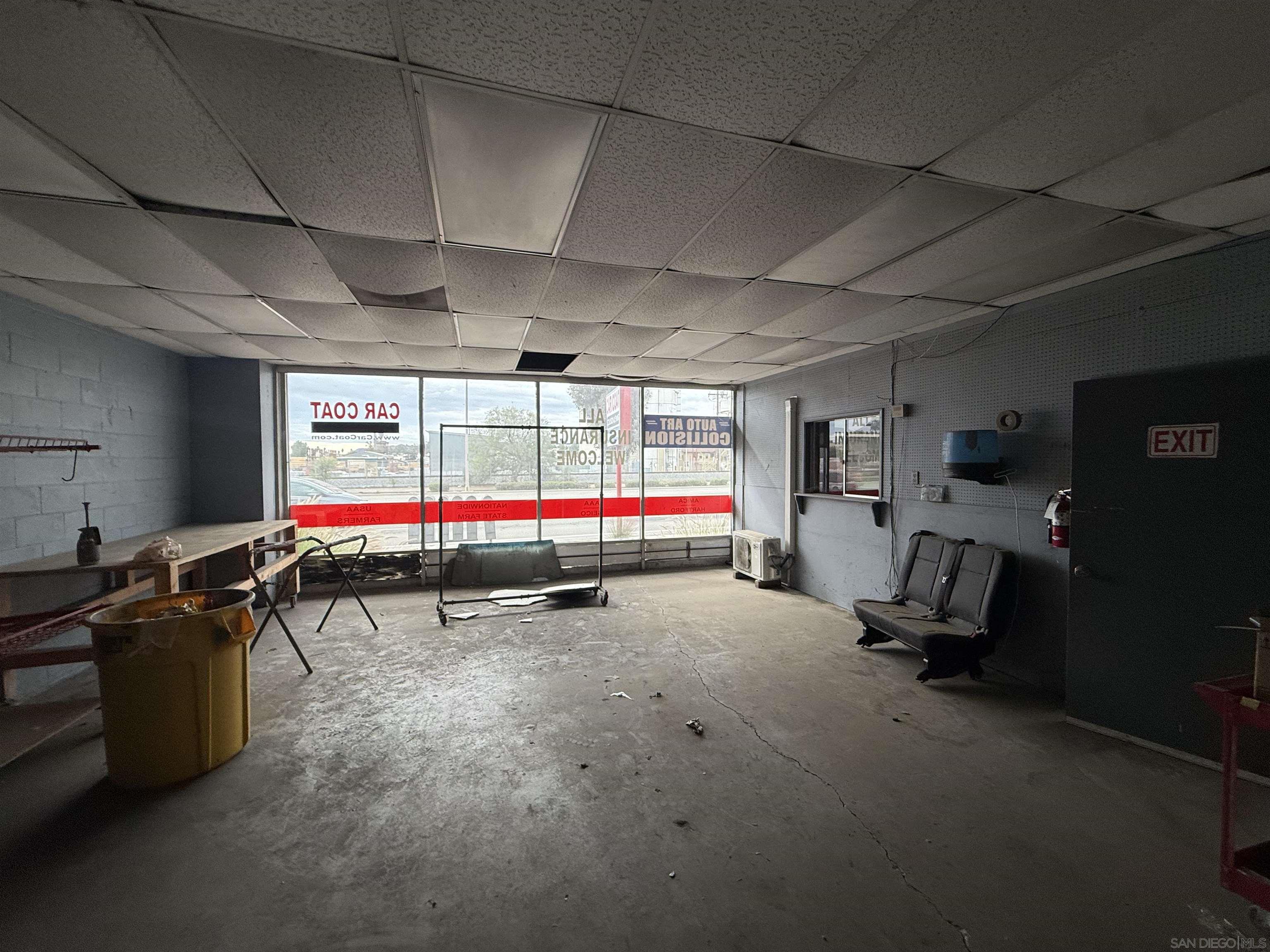 Detail Gallery Image 6 of 20 For 1318  W Mission Rd, Escondido,  CA 92029 - – Beds | – Baths