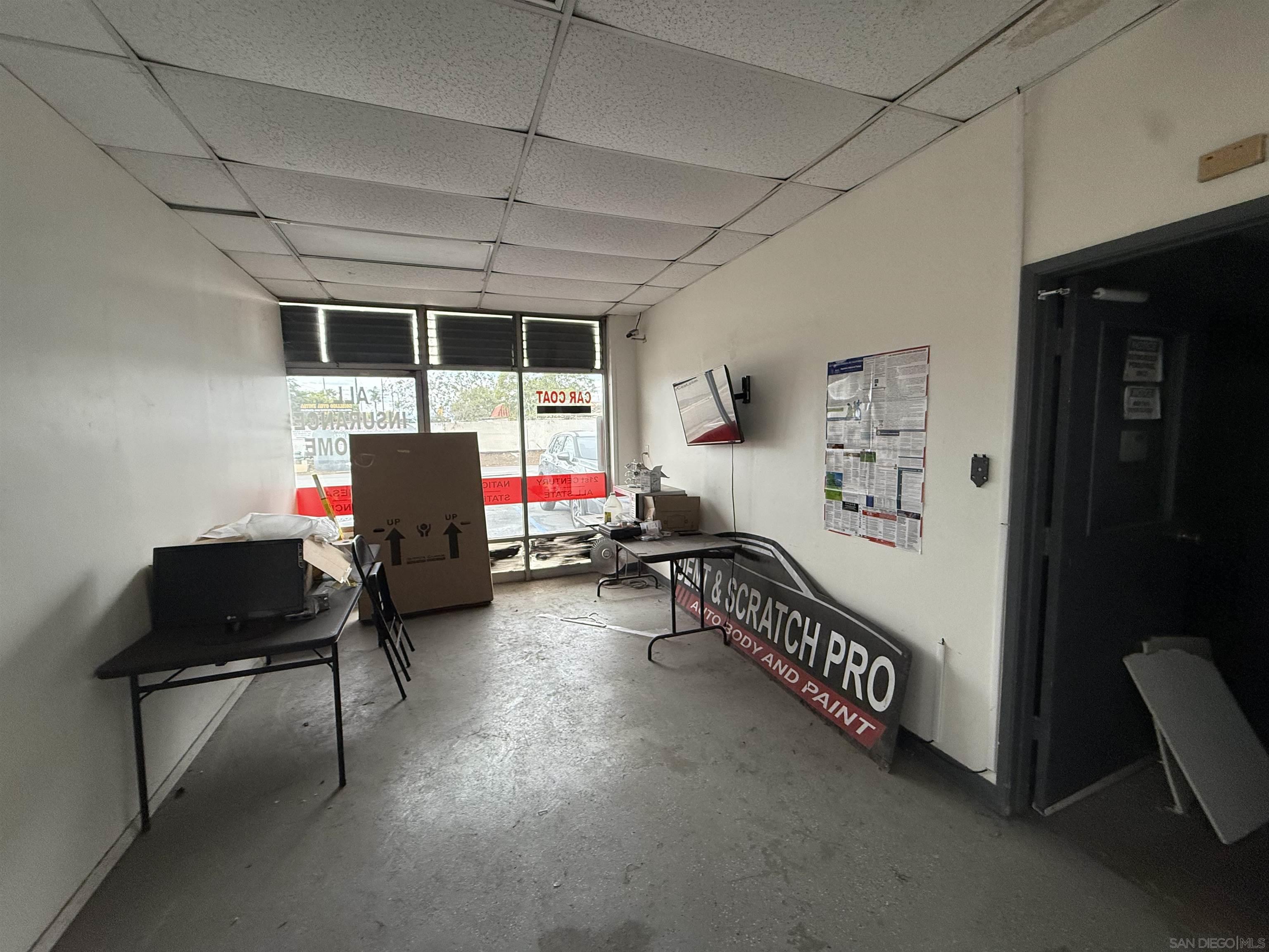 Detail Gallery Image 7 of 20 For 1318  W Mission Rd, Escondido,  CA 92029 - – Beds | – Baths