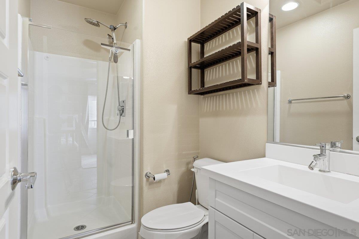 Detail Gallery Image 25 of 41 For 4543  Rainier Ave  #19,  San Diego,  CA 92120 - 3 Beds | 3 Baths