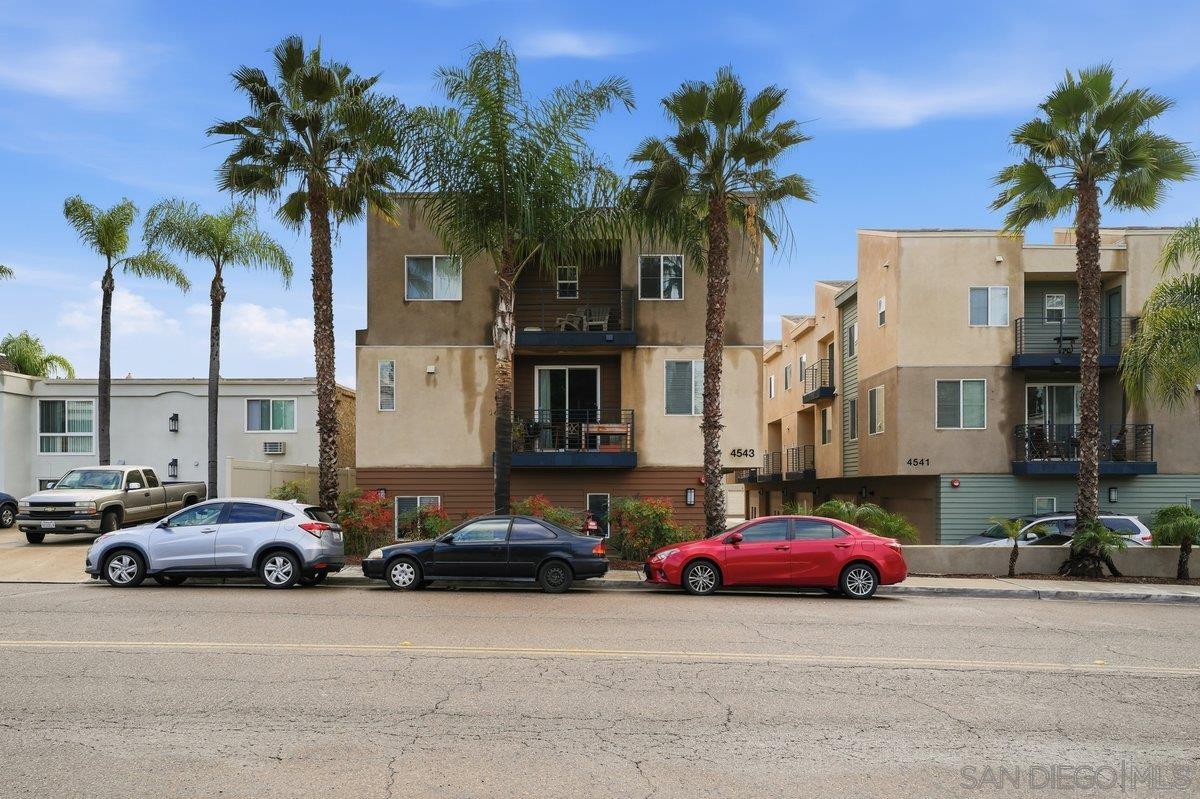 Detail Gallery Image 31 of 41 For 4543  Rainier Ave  #19,  San Diego,  CA 92120 - 3 Beds | 3 Baths