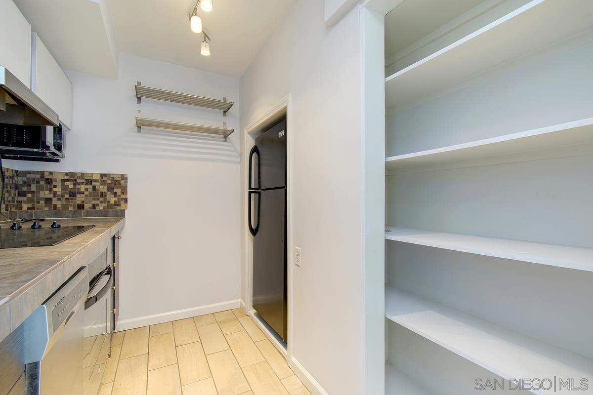 Detail Gallery Image 13 of 30 For 2368  Torrey Pines  61, La Jolla,  CA 92037 - 1 Beds | 1 Baths