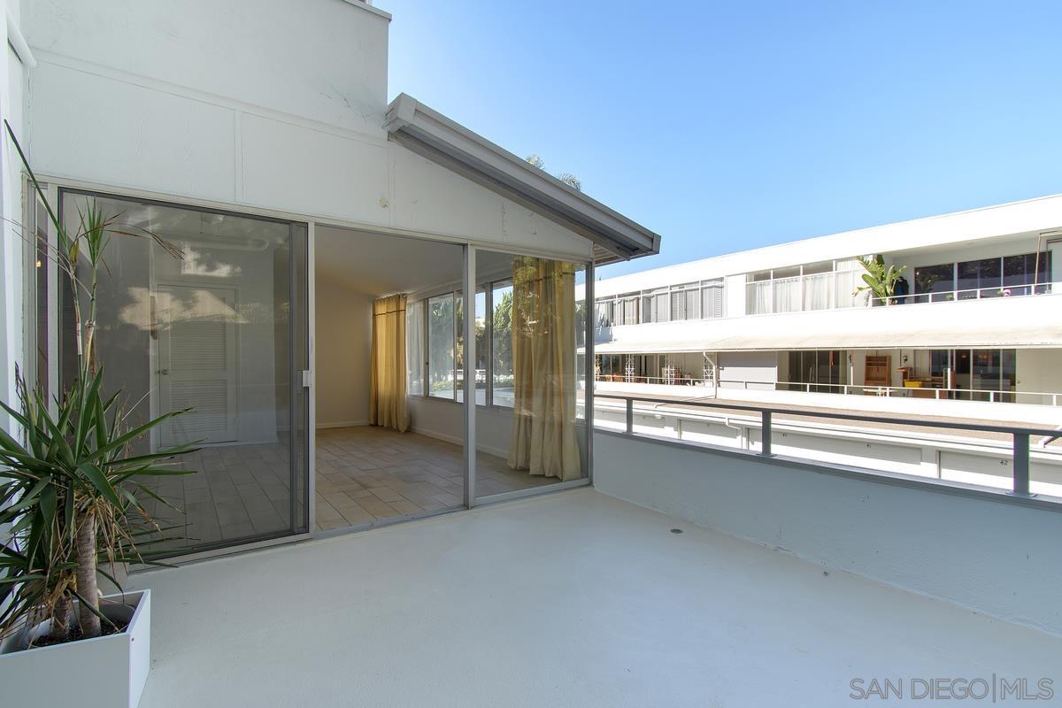 Detail Gallery Image 19 of 30 For 2368  Torrey Pines  61, La Jolla,  CA 92037 - 1 Beds | 1 Baths