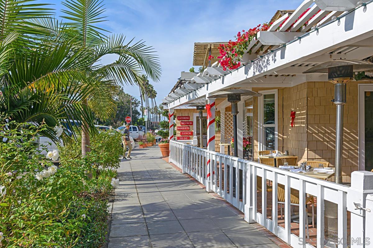 Detail Gallery Image 26 of 30 For 2368  Torrey Pines  61, La Jolla,  CA 92037 - 1 Beds | 1 Baths