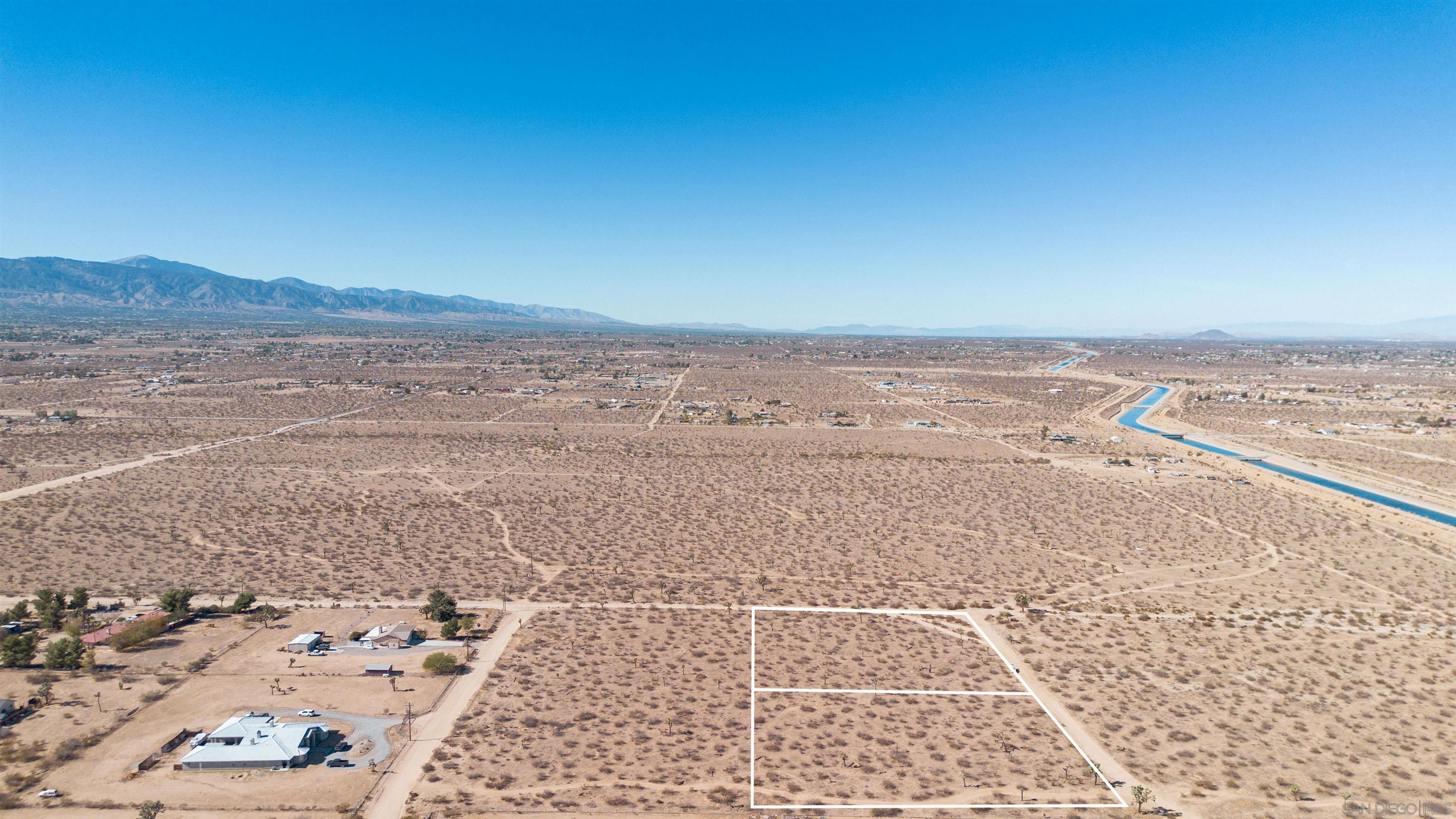 Detail Gallery Image 8 of 11 For , Phelan,  CA 92371 - – Beds | – Baths