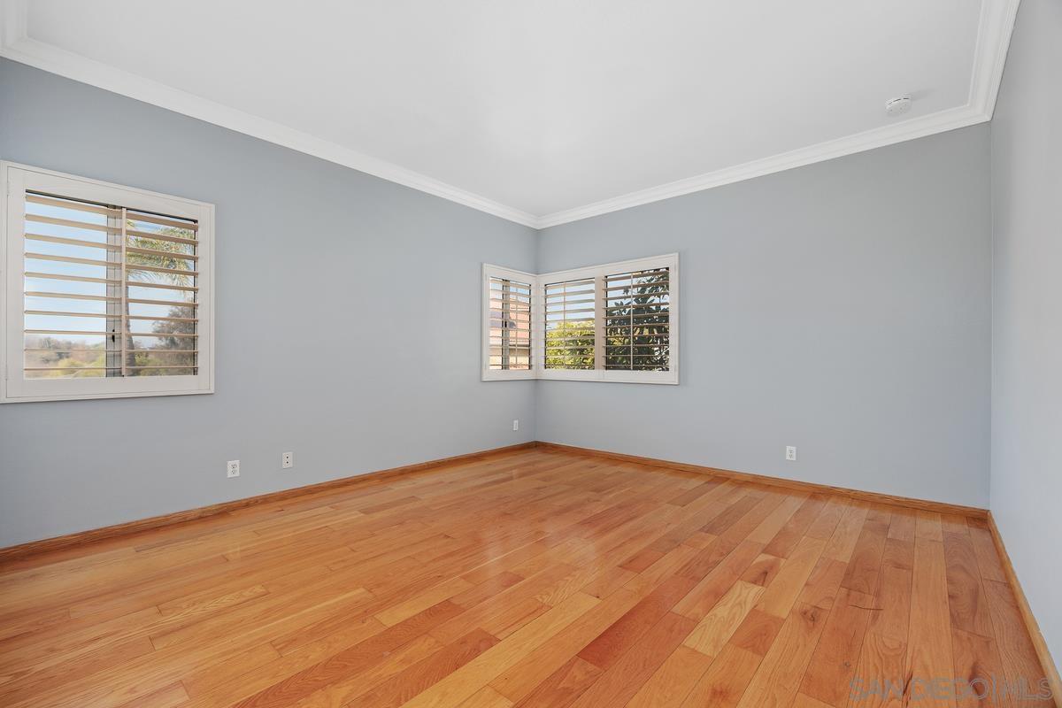 Detail Gallery Image 21 of 37 For 2091  Wedgewood Drive, Oceanside,  CA 92056 - 5 Beds | 3 Baths