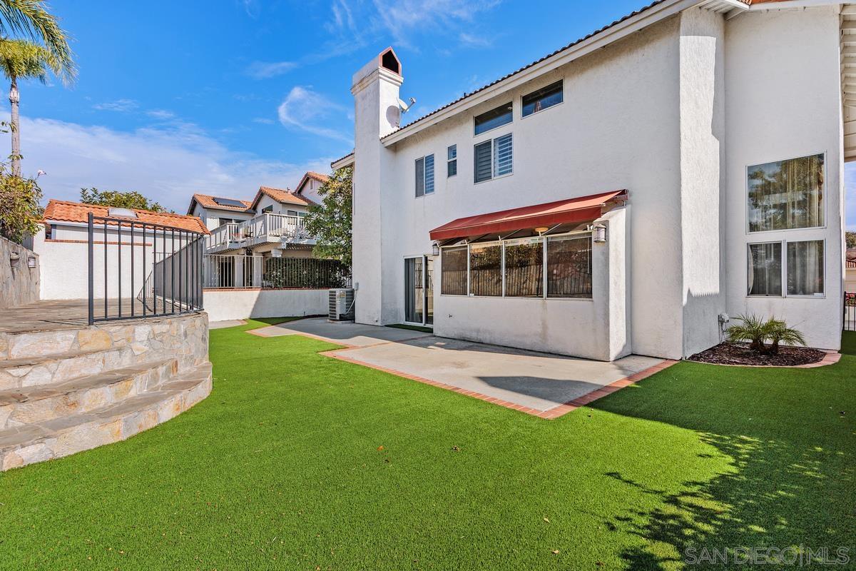 Detail Gallery Image 35 of 37 For 2091  Wedgewood Drive, Oceanside,  CA 92056 - 5 Beds | 3 Baths