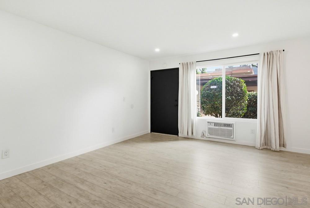 Detail Gallery Image 17 of 28 For 9556  Carroll Canyon Rd  #143,  San Diego,  CA 92126 - 1 Beds | 1 Baths