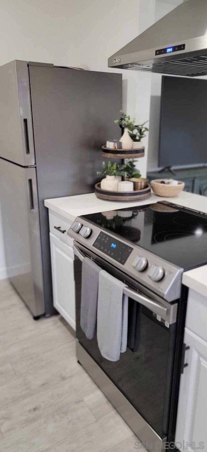 Detail Gallery Image 7 of 12 For 9556  Carroll Canyon Rd  #143,  San Diego,  CA 92126 - 1 Beds | 1 Baths