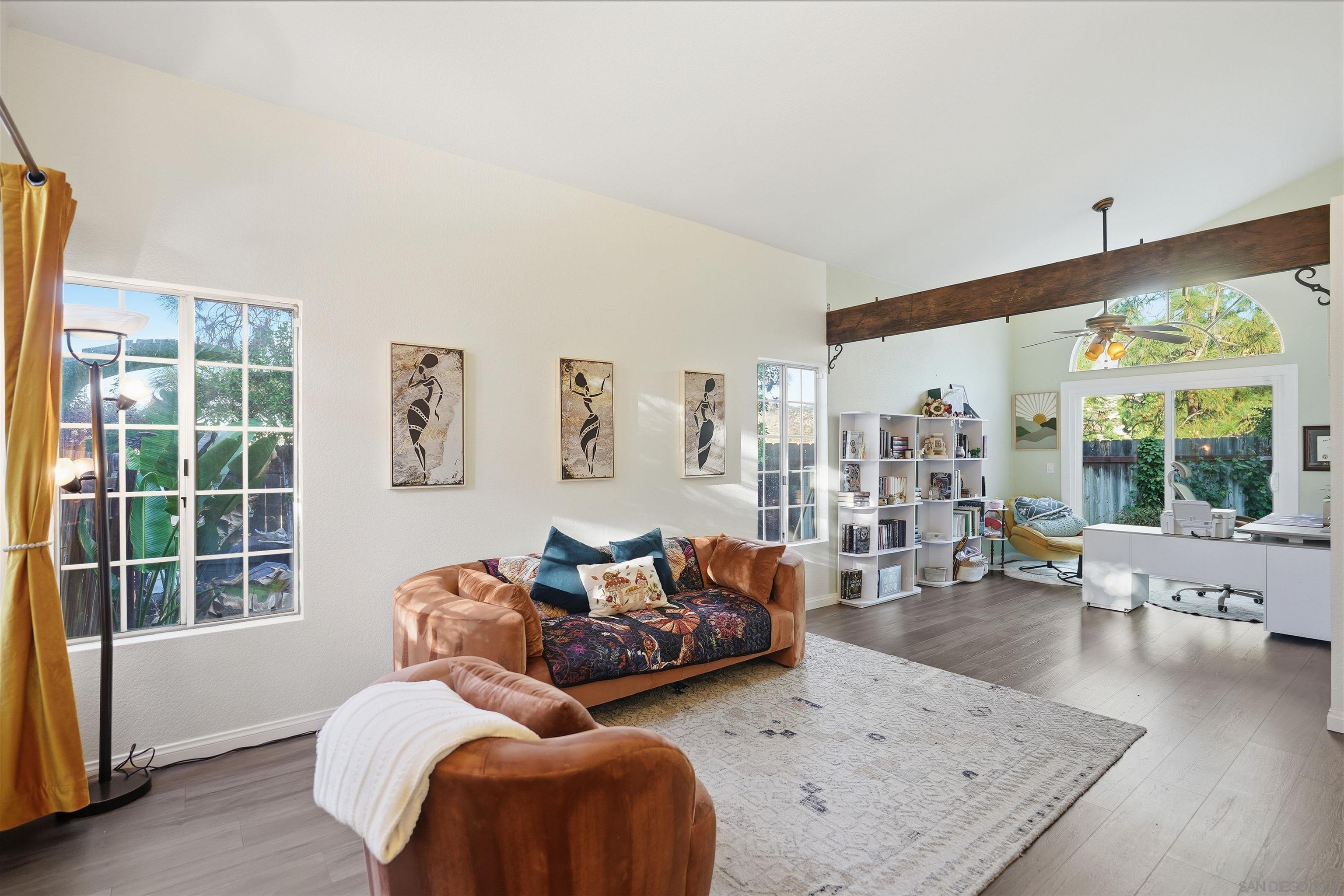 Detail Gallery Image 3 of 40 For 2402  Pimlico Place, Alpine,  CA 91901 - 3 Beds | 2/1 Baths